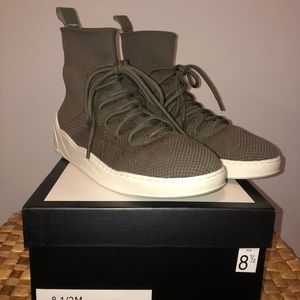 J/Slides NYC Sneakers